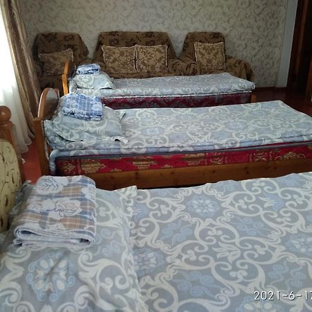 Meerim Guest House Bokonbayevo Rom bilde