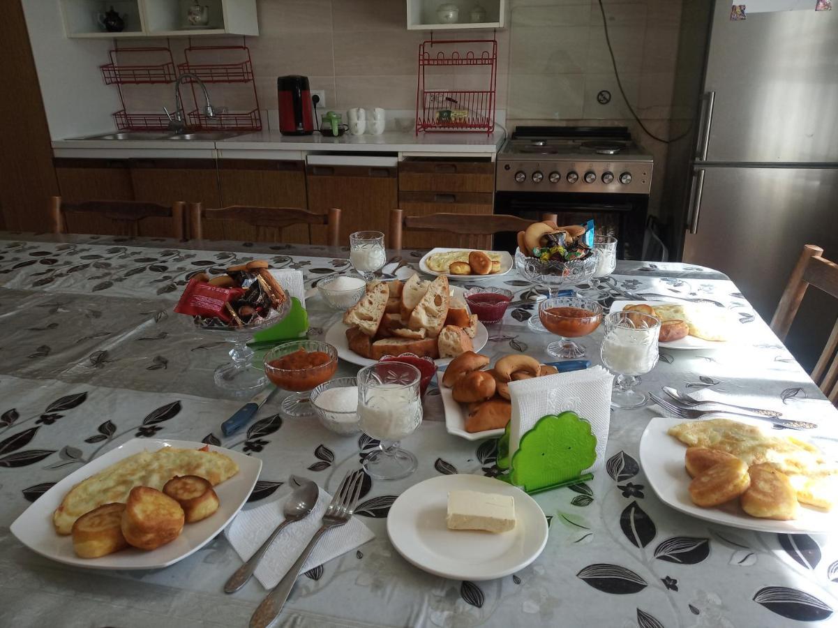 Meerim Guest House Bokonbayevo Eksteriør bilde
